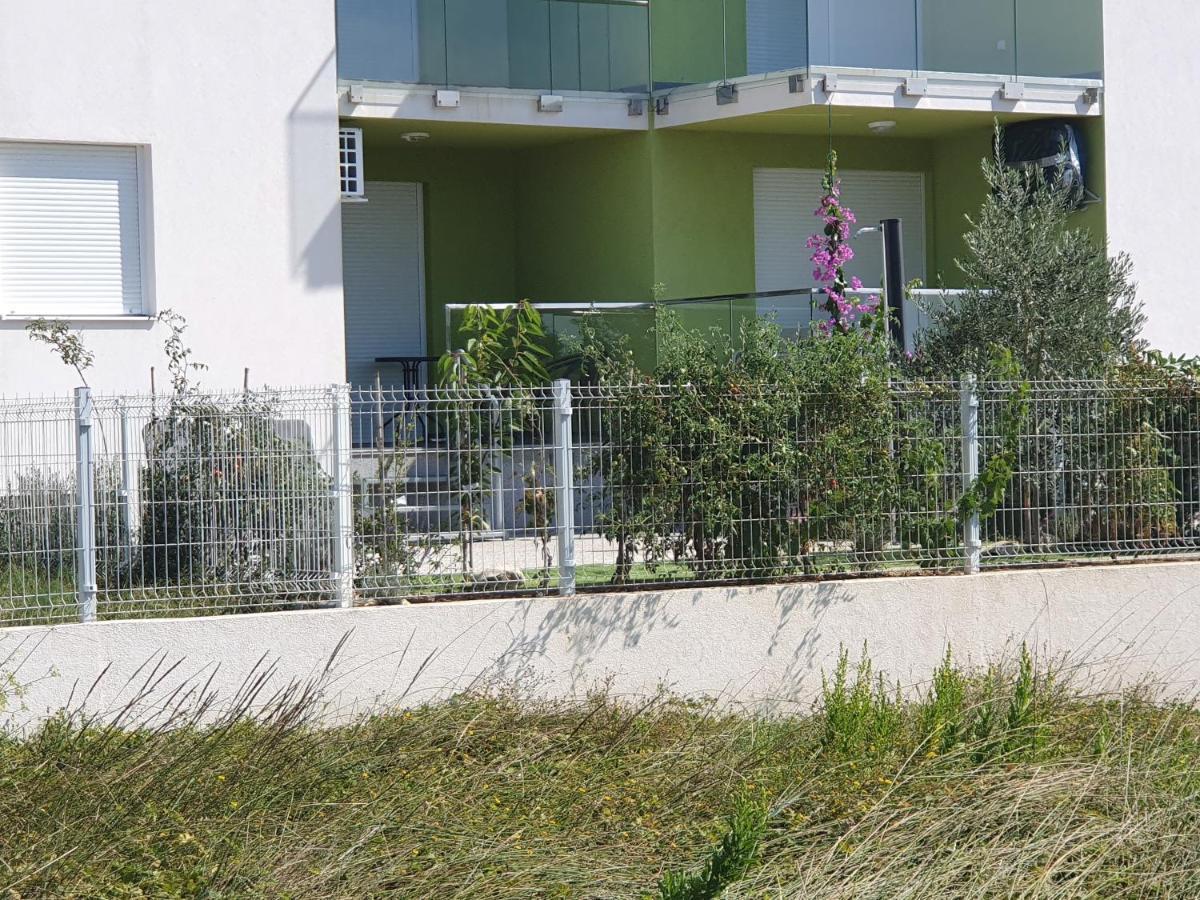 Apartmani Matko 닌 외부 사진