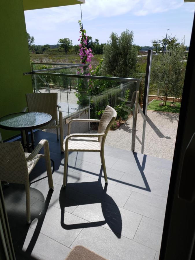 Apartmani Matko 닌 외부 사진