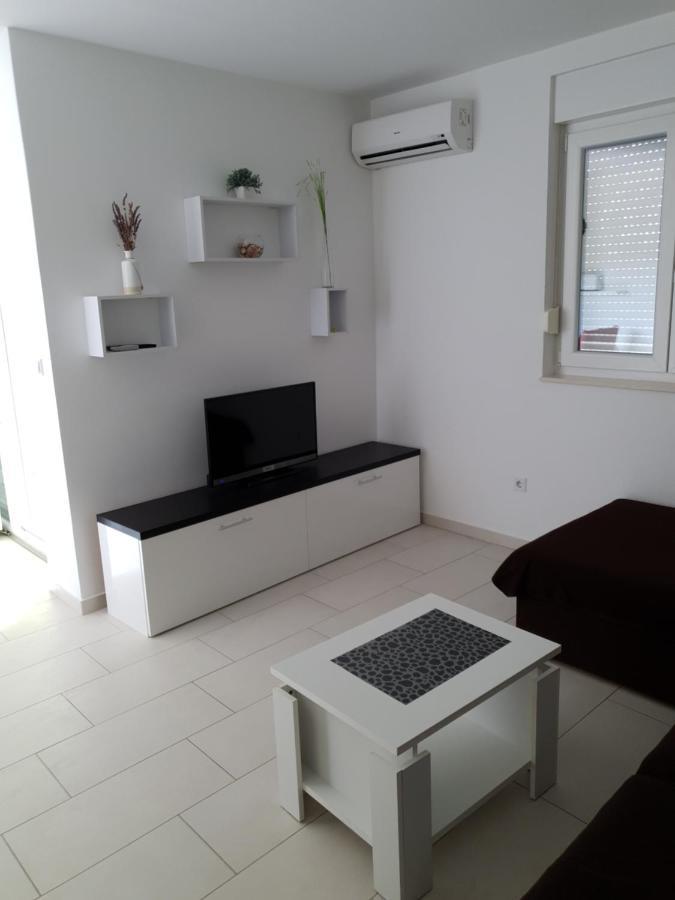 Apartmani Matko 닌 외부 사진